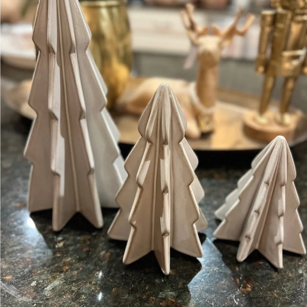 3 Ceramic Decorative Trees in Cream-Threshold